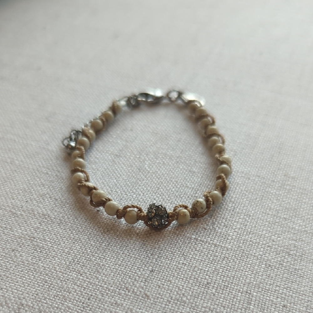 Pretty Cream & Tan Bracelet